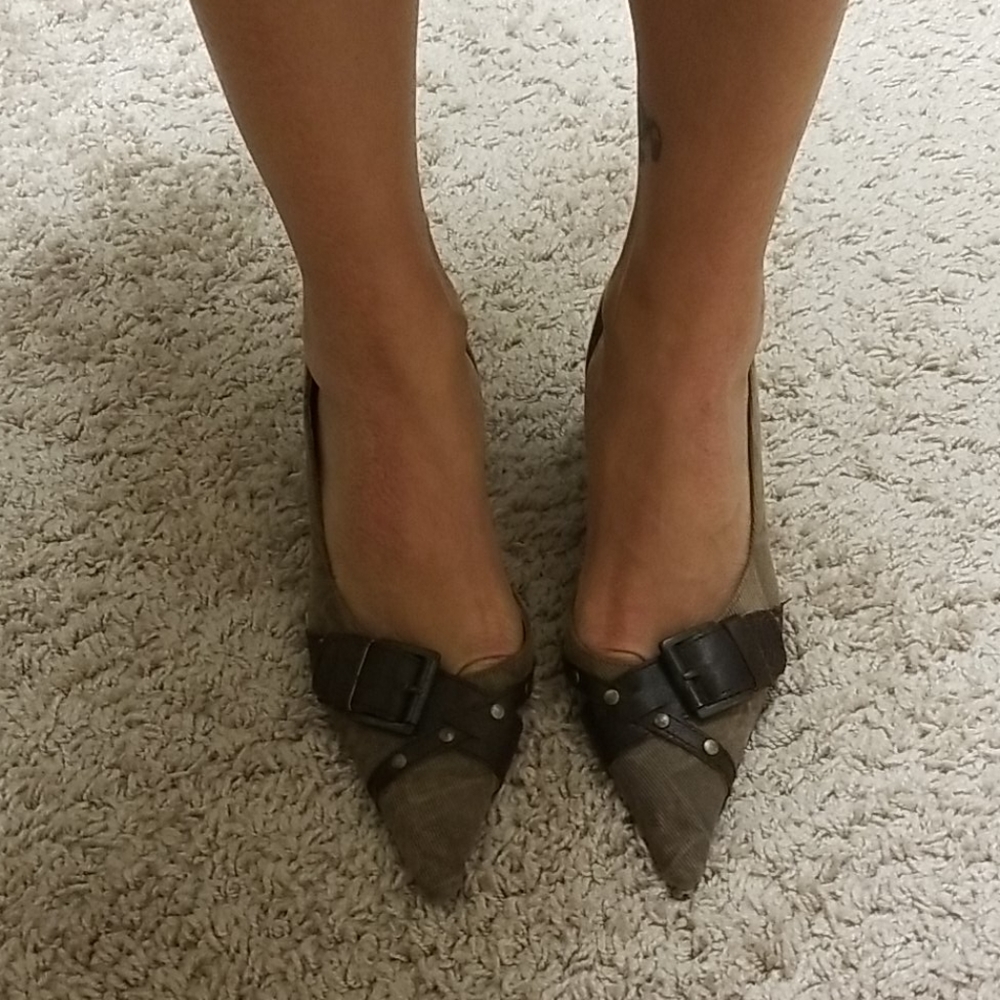 Brown Pointed heels